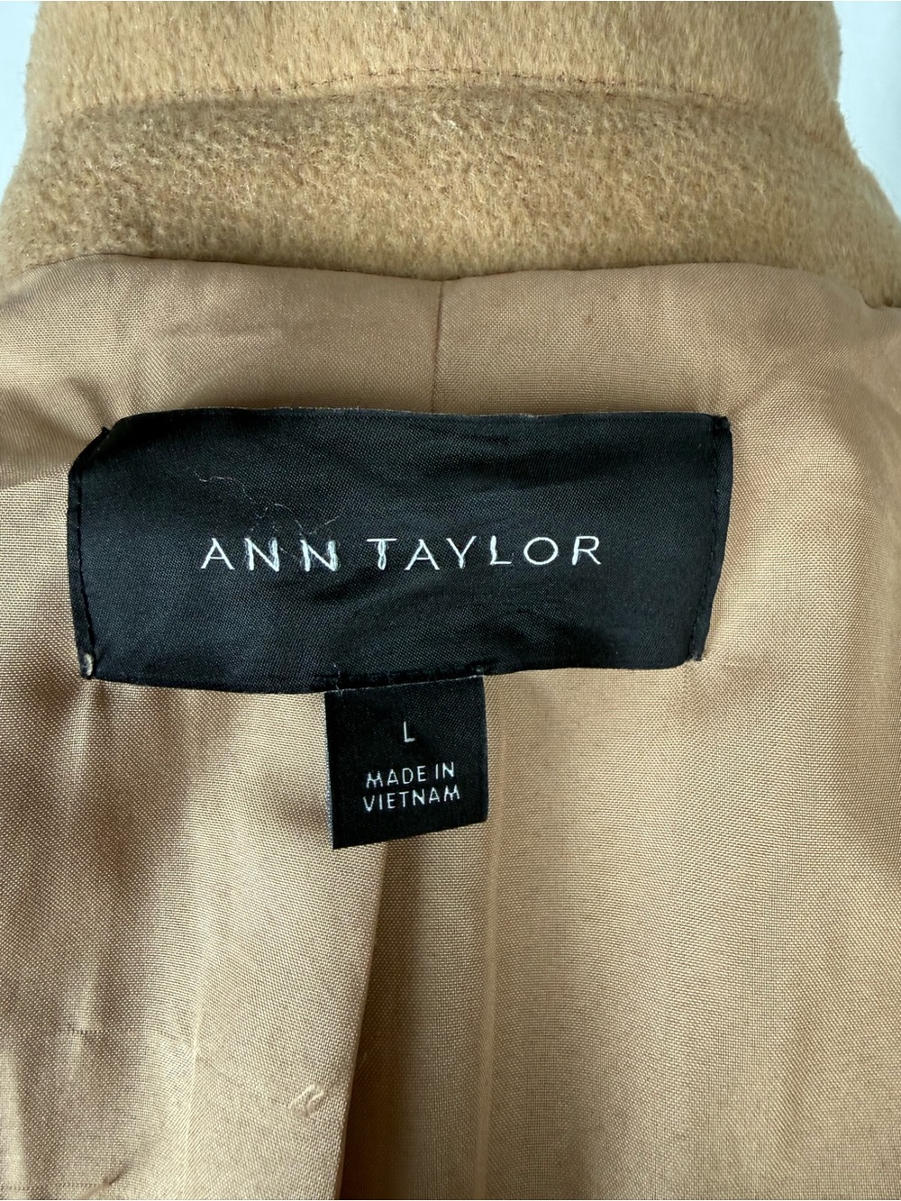 Ann Taylor Chesterfield Camel Coat,Large - Picture 10 of 11